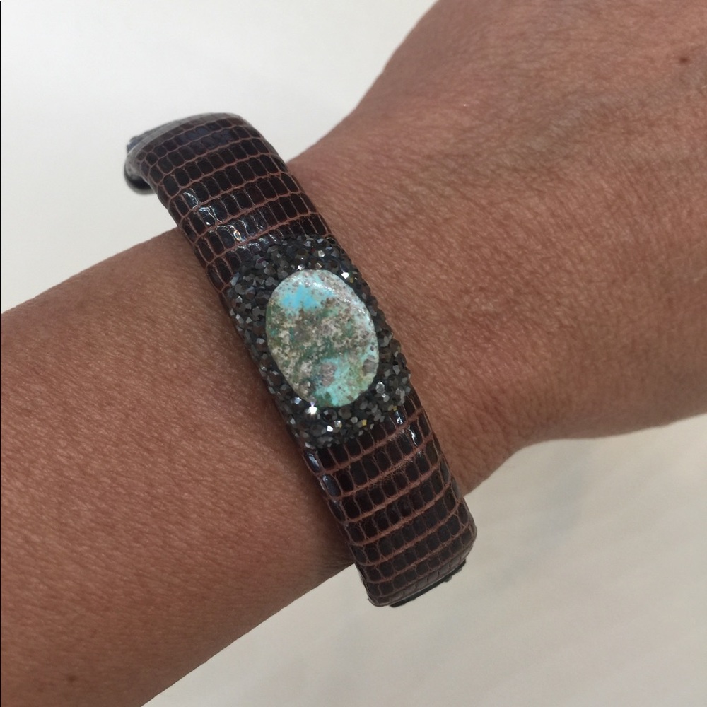 Leather bracelet